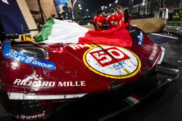Ferrari se corona campeón del WEC 2025 en la última fecha en Bahréin