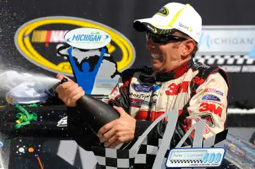 Muere Greg Biffle en accidente aéreo en Carolina del Norte con su familia