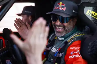 Nasser Al-Attiyah gana penúltima etapa del Dakar 2026