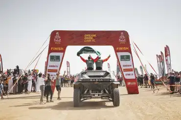 Nasser Al-Attiyah gana el Rally Dakar 2026 con Dacia