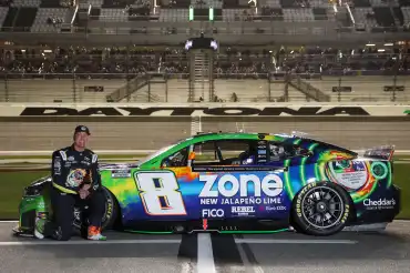 Kyle Busch clasificó primero para la Daytona 500