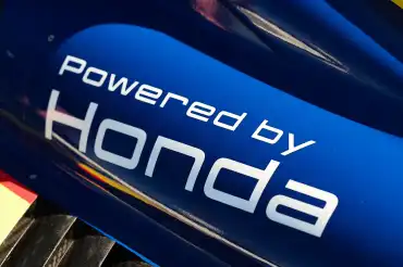 Chevrolet y Honda recibirán charters en INDYCAR