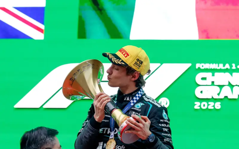 Antonelli ganó en China su primera carrera de Formula 1