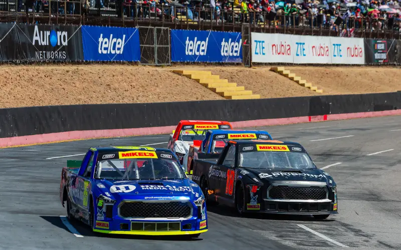 Novelo venció a Espinosa en un mano a mano por la Fecha 2 de Trucks México