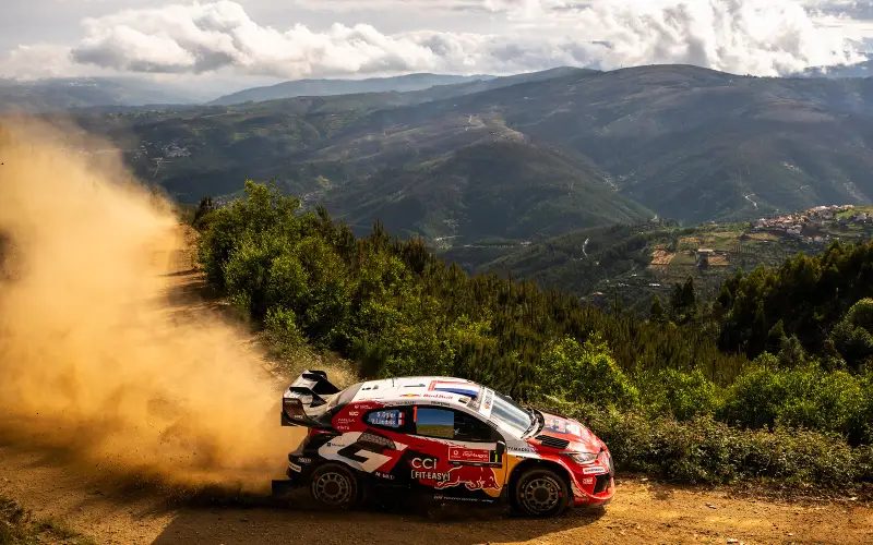 Ogier asume el liderato del Rally de Portugal el viernes