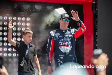 Kyle Busch hospitalizado por una enfermedad grave y queda fuera de la Coca-Cola 600