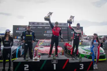 Xavi Razo gana la Querétaro 140 y logra su undécima victoria en NASCAR México