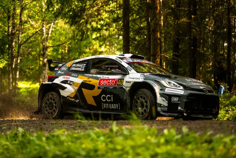 Latvala volvió al ruedo y fue el más rápido de los Rally2 en Finlandia