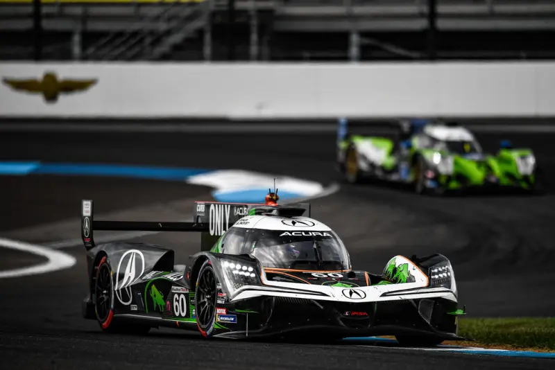 Battle on the Bricks 2026 de IMSA en vivo desde Indianápolis